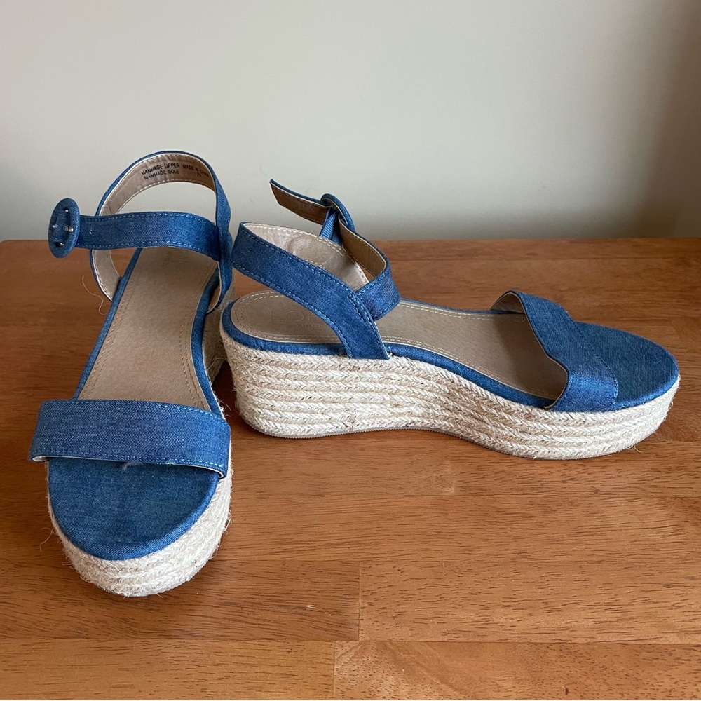 Women’s Loft Outlet Blue Denim Platform Espadrille Sandals, Size 7